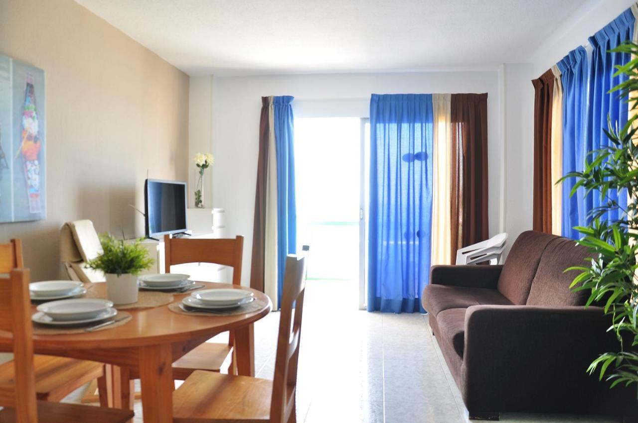 لوس كريستيانوس Comodoro المظهر الخارجي الصورة